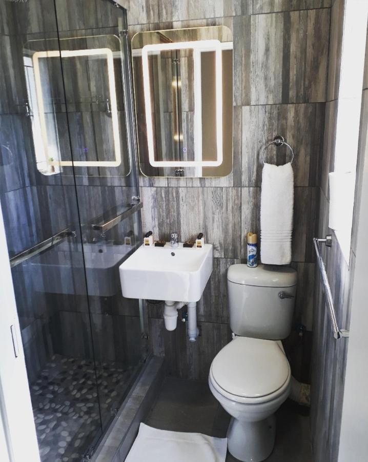 Bateleur Self Catering Cc Apartment Windhoek Exterior photo